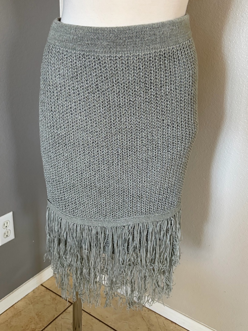 Gianni Bini Knit Fringe Pencil Skirt - Light Gray